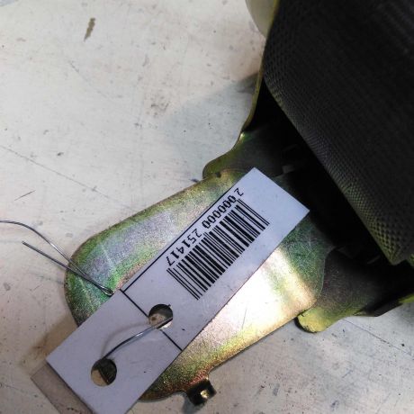 remen-bezopasnosti-zadnii-srednii-hyundai-elantra-iii-xd-2-do-rest-art-41468-big-2