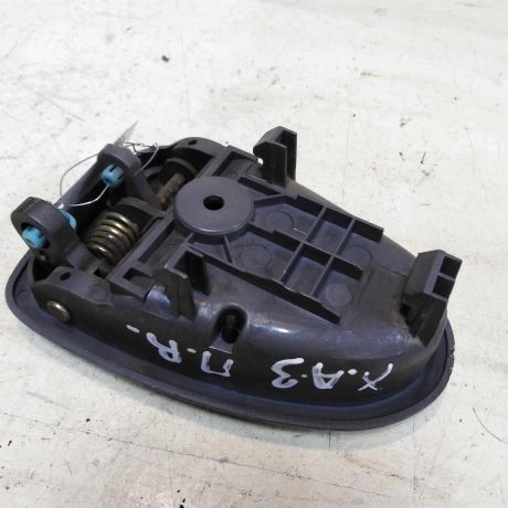 rucka-vnutrenniaia-peredniaia-pravaia-hyundai-accent-ii-art-41815-big-1