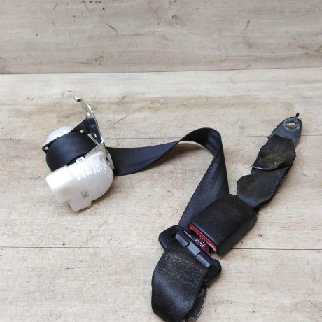 remen-bezopasnosti-zadnii-srednii-mitsubishi-lancer-10-sedan-art-41973-big-0