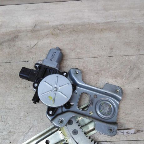 steklopodieemnik-zadnii-levyi-mitsubishi-lancer-10-art-41999-big-1