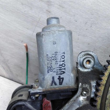 steklopodieemnik-perednii-levyi-toyota-rav4-ii-xa20-art-42081-big-5