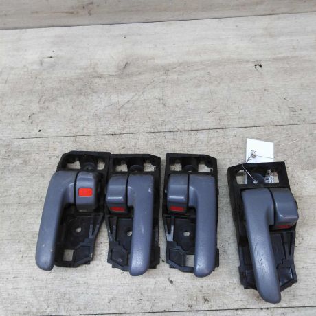 rucka-dveri-vnutrenniaia-toyota-rav4-ii-xa20-art-42348-big-0