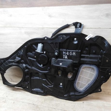 steklopodieemnik-perednii-pravyi-mazda-6-ii-gh-art-42511-big-0