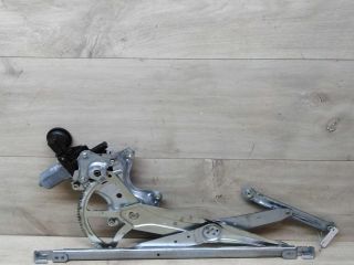 steklopodieemnik-perednii-pravyi-toyota-camry-v40-art-43177