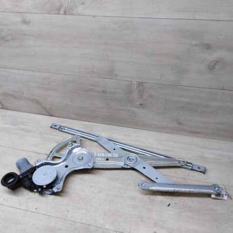 steklopodieemnik-perednii-pravyi-toyota-camry-v40-art-43177-big-1