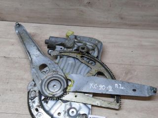 steklopodieemnik-perednii-levyi-volvo-xc90-rest-art-43223