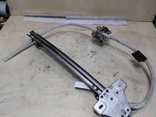 steklopodieemnik-zadnii-levyi-mexaniceskii-renault-megane-1-do-rest-art-43228