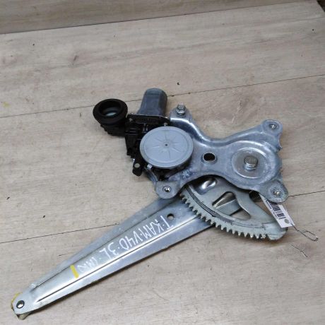 steklopodieemnik-zadnii-levyi-toyota-camry-v40-art-43320-big-0