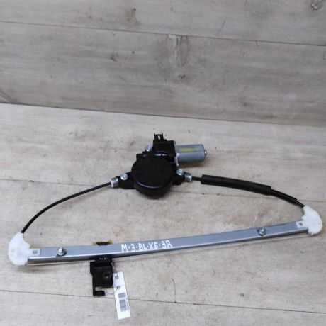 steklopodieemnik-zadnii-pravyi-mazda-3-bl-xetcbek-art-43751-big-0