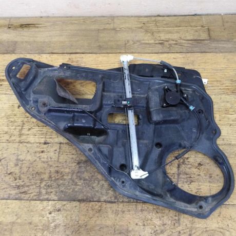 steklopodieemnik-zadnii-pravyi-mazda-6-art-43820-big-2