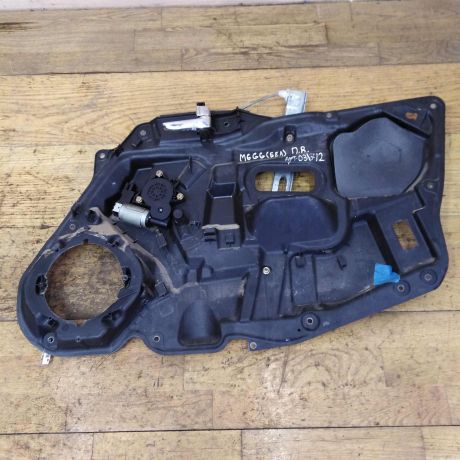 steklopodieemnik-perednii-pravyi-mazda-6-art-43821-big-0