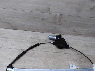 steklopodieemnik-perednii-levyi-mazda-3-bl-xetcbek-art-43825