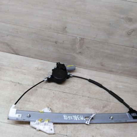 steklopodieemnik-perednii-pravyi-mazda-3-bl-xetcbek-art-43896-big-0