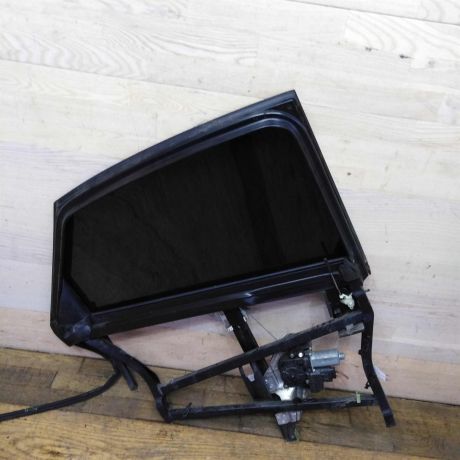 steklopodieemnik-zadnii-levyi-audi-a6-c5-sedan-do-rest-art-43941-big-3