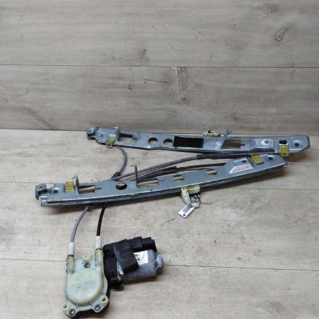 steklopodieemnik-perednii-pravyi-renault-megane-2-art-43957-big-0