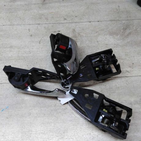 rucka-vnutrenniaia-otkryvaniia-dveri-toyota-camry-v40-art-44320-big-3