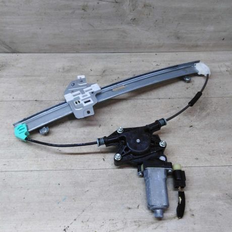 steklopodieemnik-perednii-pravyi-kia-rio-ii-07gv-art-44656-big-4