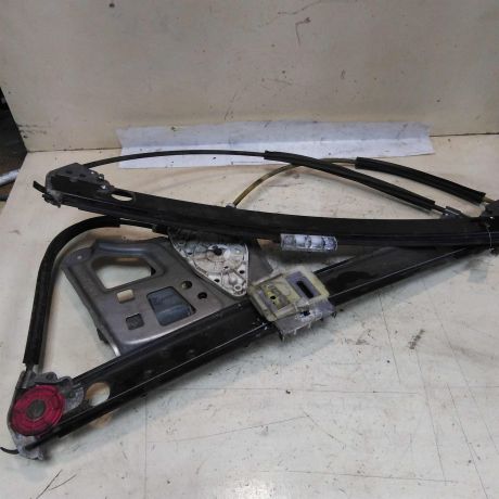 steklopodieemnik-perednii-pravyi-mercedes-w220-art-44826-big-1