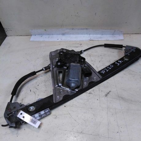 steklopodieemnik-zadnii-pravyi-mercedes-w220-art-44827-big-0