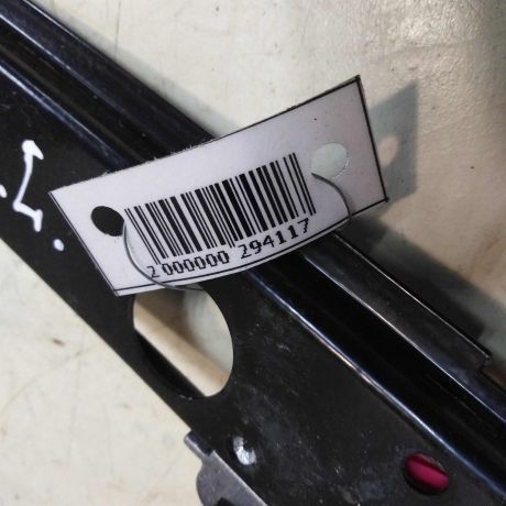 steklopodieemnik-zadnii-levyi-mercedes-w220-art-44829-big-4