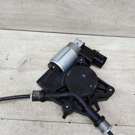 steklopodieemnik-zadnii-pravyi-mazda-6-gg-art-45087-big-2