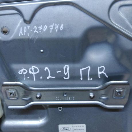 steklopodieemnik-perednii-pravyi-ford-focus-2-do-rest-art-45646-big-1