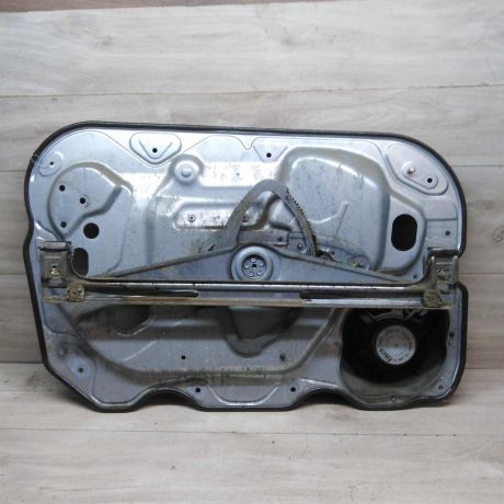 steklopodieemnik-perednii-pravyi-ford-focus-2-do-rest-art-45752-big-3