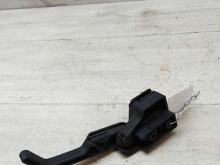 rucka-otkryvaniia-kapota-chery-amulet-16i-art-46103