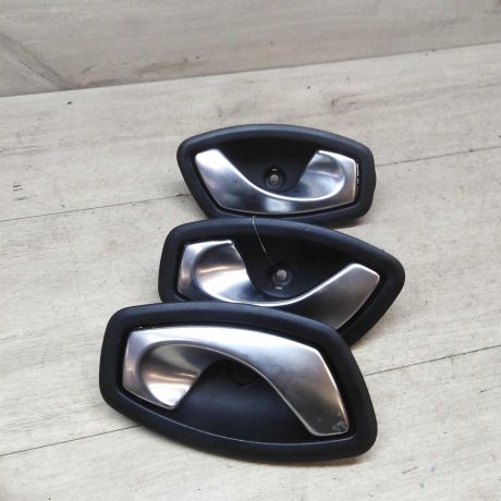 rucka-vnutrenniaia-otkryvaniia-dveri-renault-megane-3-art-46190-big-0
