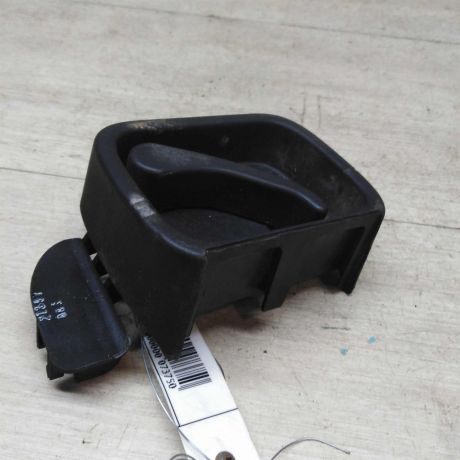 rucka-vnutrenniaia-otkryvaniia-zadnei-pravoi-dveri-volkswagen-caddy-iii-art-46193-big-2