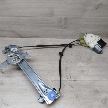 steklopodieemnik-zadnii-pravyi-renault-megane-iii-universal-art-46197-big-3