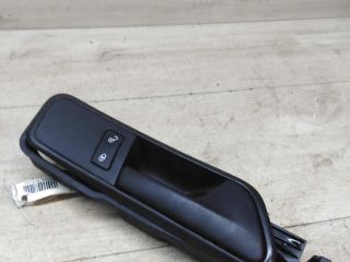 rucka-dveri-vnutrenniaia-peredniaia-pravaia-volkswagen-caddy-iii-art-46252