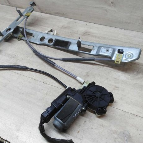 steklopodieemnik-perednii-pravyi-renault-megane-2-art-46306-big-0