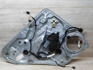 steklopodieemnik-zadnii-levyi-volkswagen-passat-b5-gp-art-46410