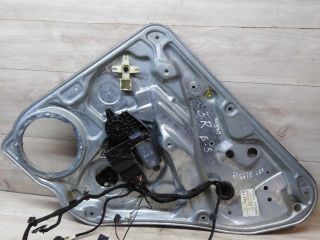 steklopodieemnik-zadnii-pravyi-volkswagen-passat-b5-art-46423