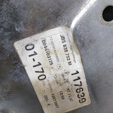 steklopodieemnik-zadnii-pravyi-volkswagen-passat-b5-art-46423-big-2