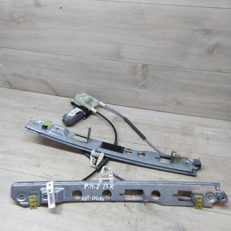 steklopodieemnik-perednii-pravyi-renault-megane-2-art-46451-big-0