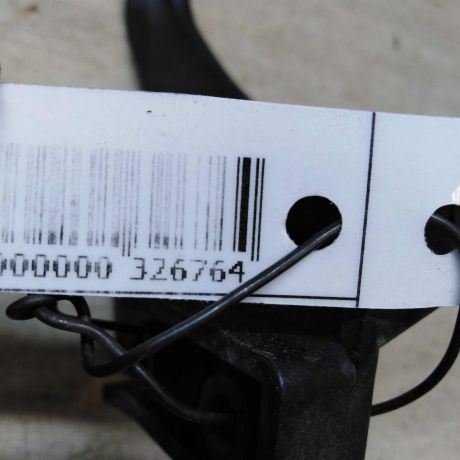 rucka-otkryvaniia-kapota-volkswagen-passat-b5-99gv-art-46487-big-1