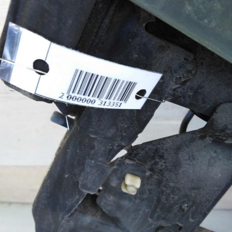 steklopodieemnik-zadnii-levyi-audi-a6-c5-sedan-art-46891-big-1