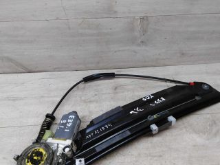 steklopodieemnik-zadnii-levyi-bmw-e39-art-46996