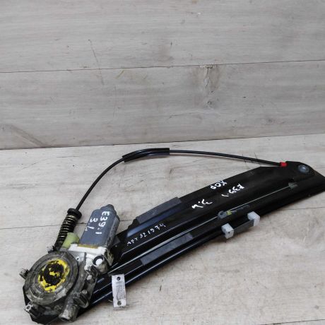 steklopodieemnik-zadnii-levyi-bmw-e39-art-46996-big-0