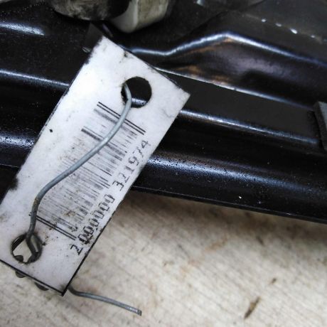 steklopodieemnik-zadnii-levyi-bmw-e39-art-46996-big-2