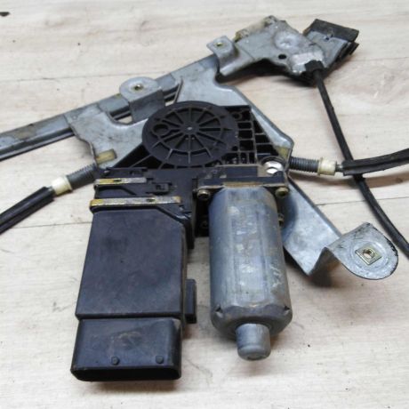 steklopodieemnik-perednii-pravyi-skoda-octavia-tour-art-47085-big-5