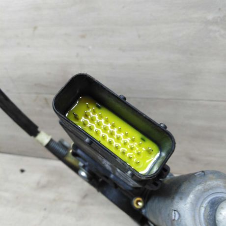 steklopodieemnik-perednii-pravyi-skoda-octavia-tour-art-47085-big-4