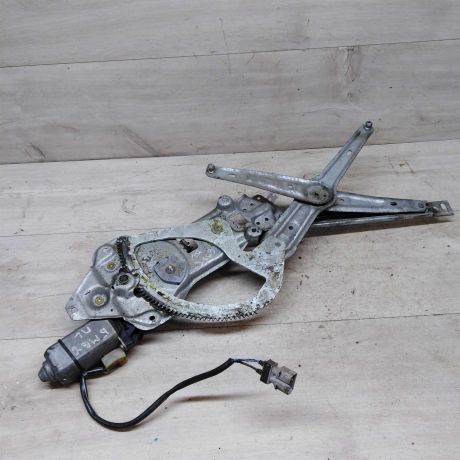 steklopodieemnik-perednii-levyi-bmw-e34-art-47093-big-2