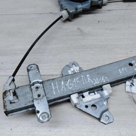 steklopodieemnik-perednii-pravyi-nissan-almera-iii-g15-art-47378-big-1