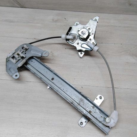 steklopodieemnik-zadnii-levyi-mexaniceskii-nissan-almera-iii-g15-art-47403-big-1