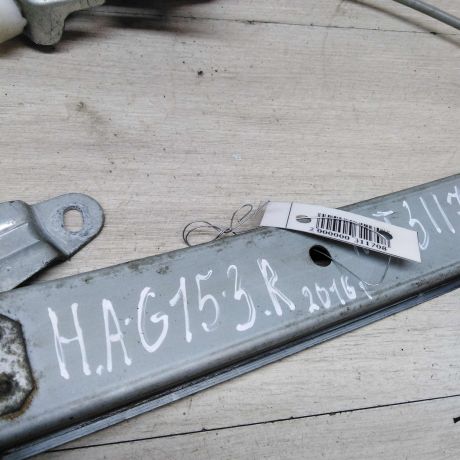 steklopodieemnik-zadnii-pravyi-mexaniceskii-nissan-almera-iii-g15-art-47488-big-1