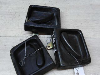 rucka-vnutrenniaia-dveri-zadnei-levoi-raspasnoi-volkswagen-transporter-t4-art-47611