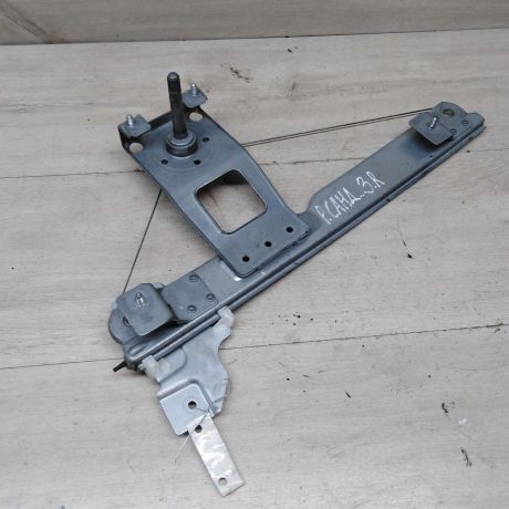 steklopodieemniki-mexaniceskii-zadnii-pravyi-renault-sandero-i-art-47782-big-0